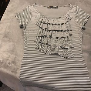 Ladies short sleeve top